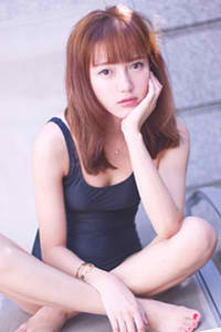 孪生姐妹